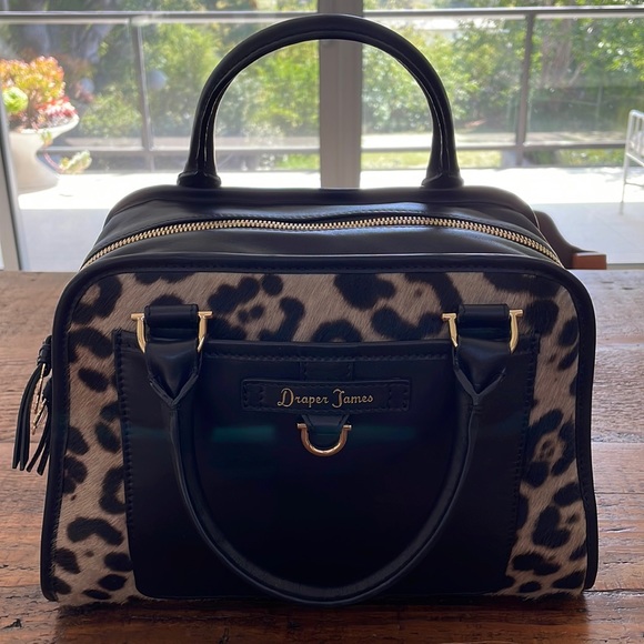 ⭐️ Sale ⭐️ DRAPER JAMES Leopard Lady Satchel. - Picture 1 of 3